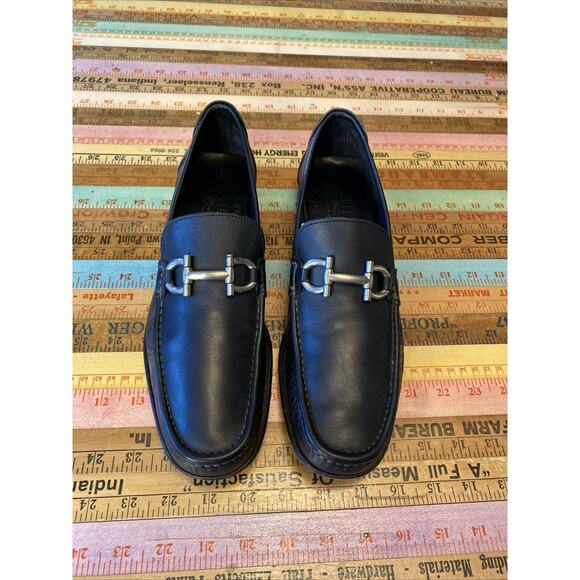 Men\'s Black Leather Loafers
